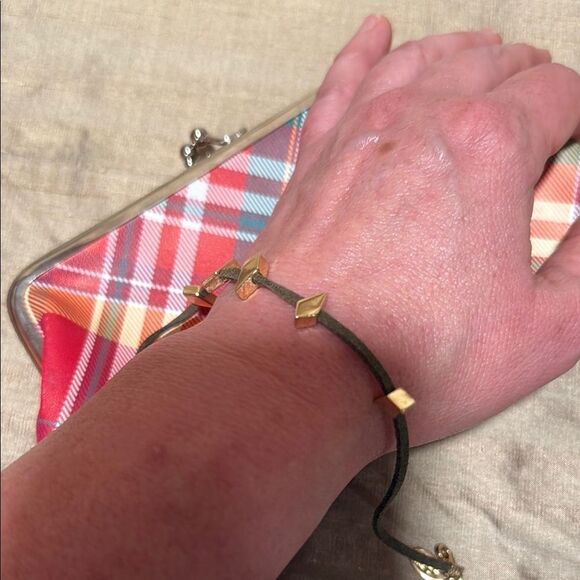 Loft Gold and chocolate leather wrap Bracelet or choker & preppy snap jaw clutch - Picture 9 of 10